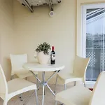 Bright Ground Floor In Apartmán Mellieħa