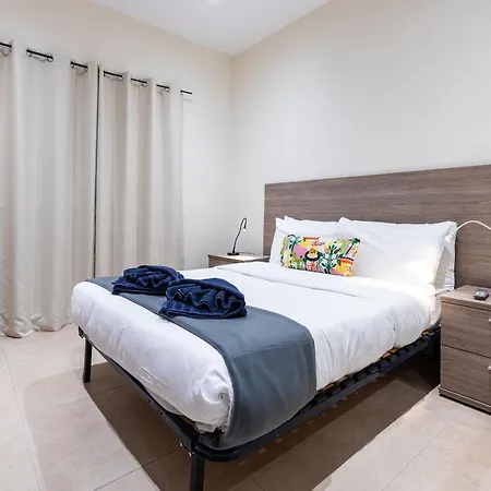 Bright Ground Floor In