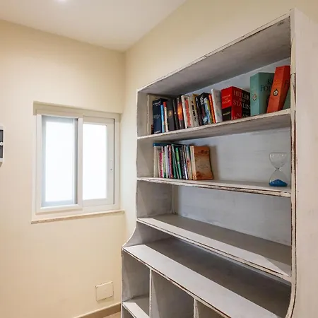 Bright Ground Floor In Mellieħa