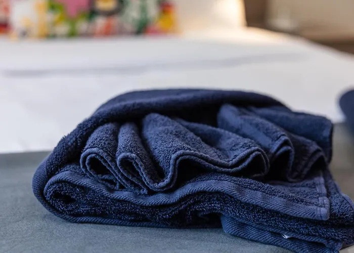 Bright Ground Floor In Apartament